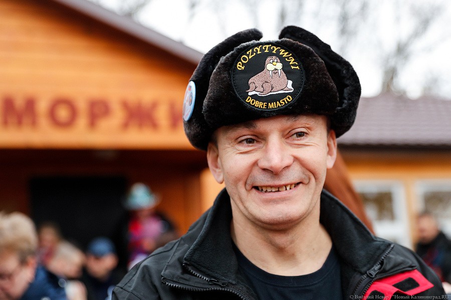 Холодный мир: на Шенфлизе прошли купания польских и калининградских моржей (фото)