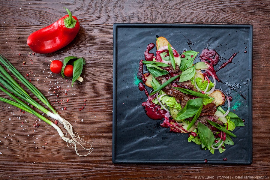 С огнём и любовью: что есть в гриль-хаусе «Charing Сross» прямо сейчас