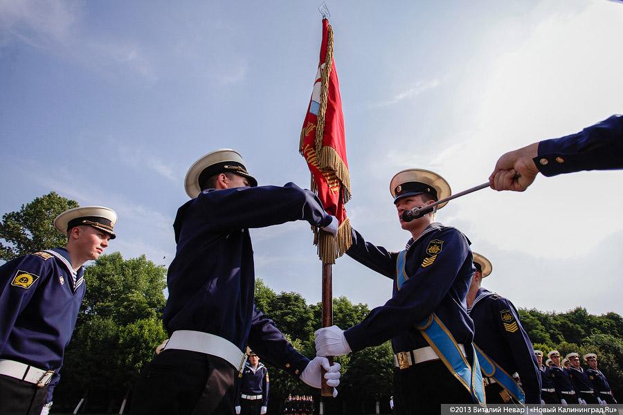 В кильватерном гордом строю: в БВМИ прошёл выпуск лейтенантов