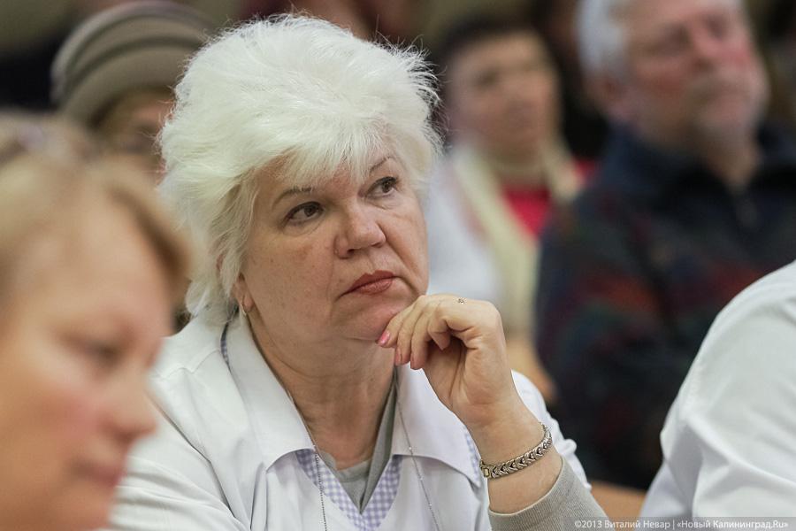 «Без пикета»: встреча министра здравоохранения с сотрудниками наркодиспансера (+фото)