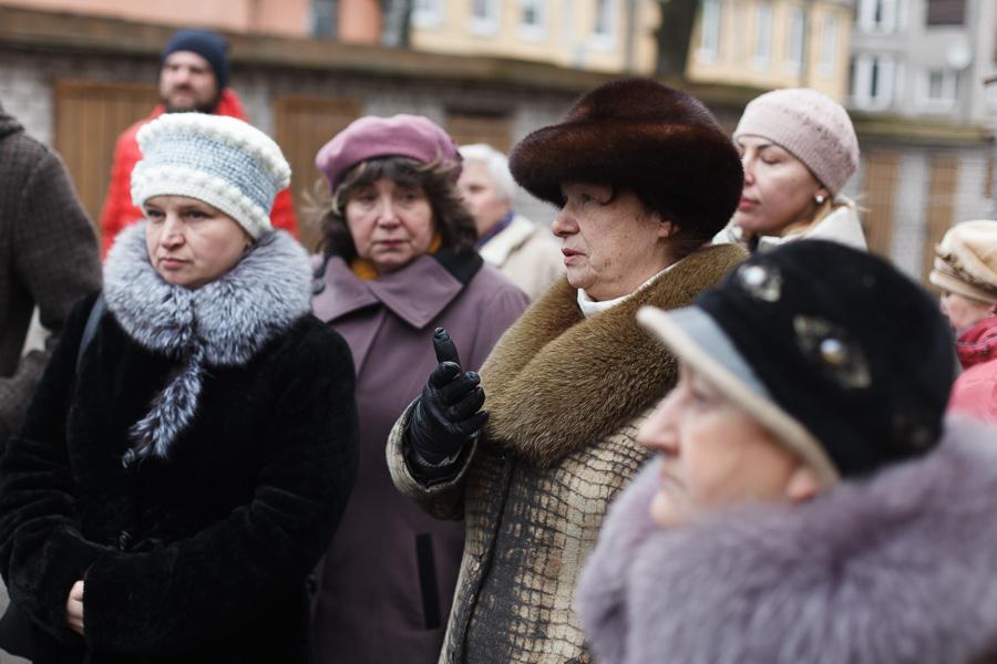 «На его счету две жизни»: жильцы о доме, где взорвался инвалид