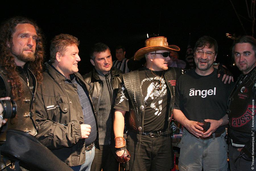 "Каким он парнем был": фоторепортаж "Нового Калининграда.Ru"