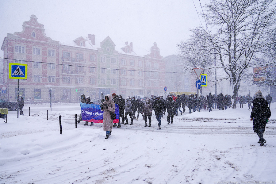«И ты не бойся»: в Калининграде прошла новая акция в поддержку Навального (фото)