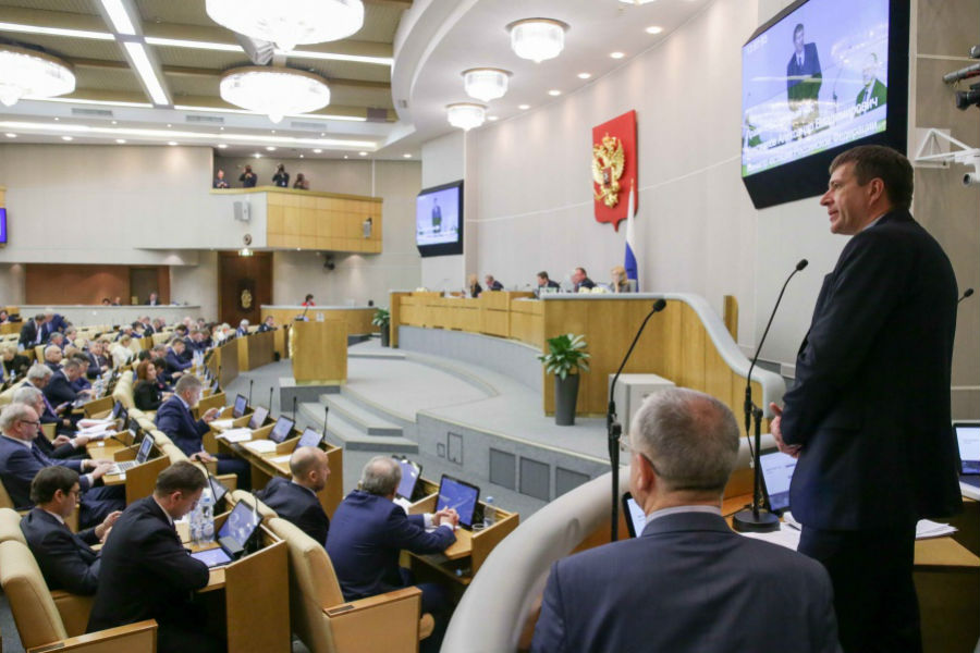 В Госдуме одобрили запрет на увольнение людей, рассказавших о коррупции