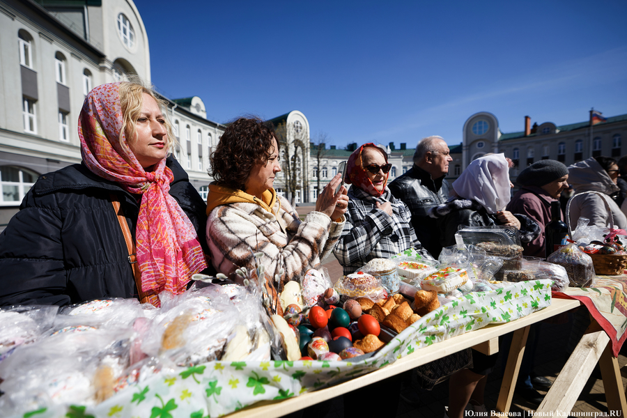 Великая суббота: в Кафедральном соборе освятили пасхальные угощения (фото)
