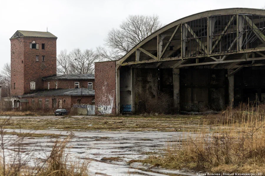 Башню бывшего аэродрома Нойтиф на Балткосе продали на аукционе за 5 млн рублей