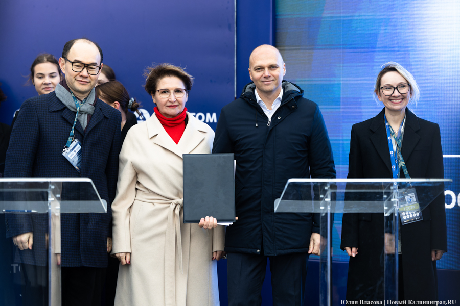 «Заправка» — до часа ожидания: как выглядят хабы для зарядки электромобилей (фото)