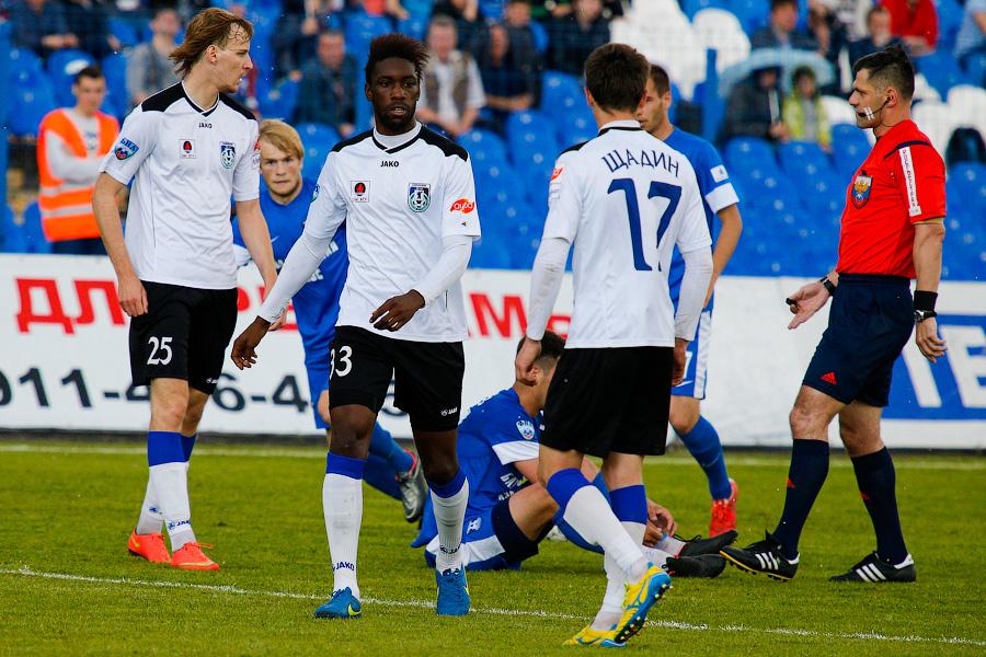 «Балтика» — «Шинник»: онлайн-трансляция решающего матча сезона