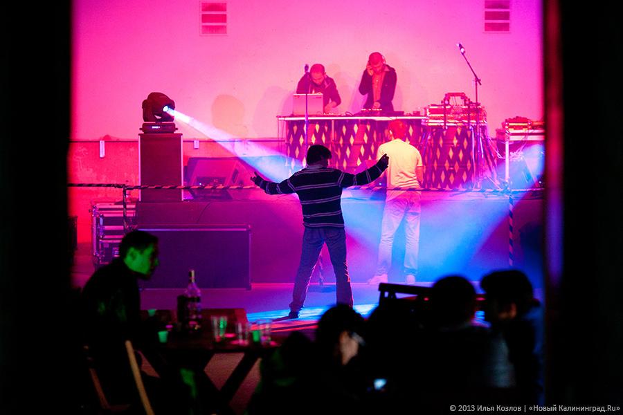 «Прекрасная эпоха 2.0»: фоторепортаж с концерта группы «Барто»