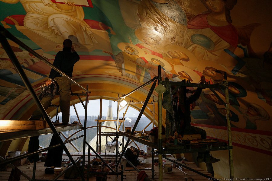 «Есть ощущение стресса и аврала»: иконописец о росписи Кафедрального собора