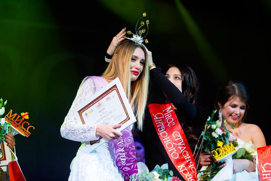 Обошлось без купальников: как выбирали «Мисс студенчество Янтарного края»