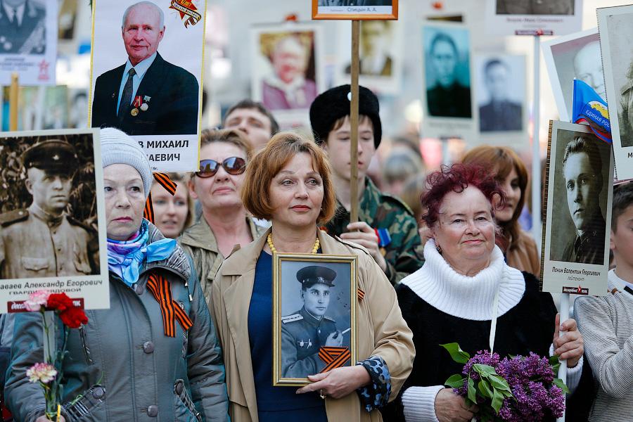 Те, кого не забыли: акция «Бессмертный полк» в Калининграде (фото)