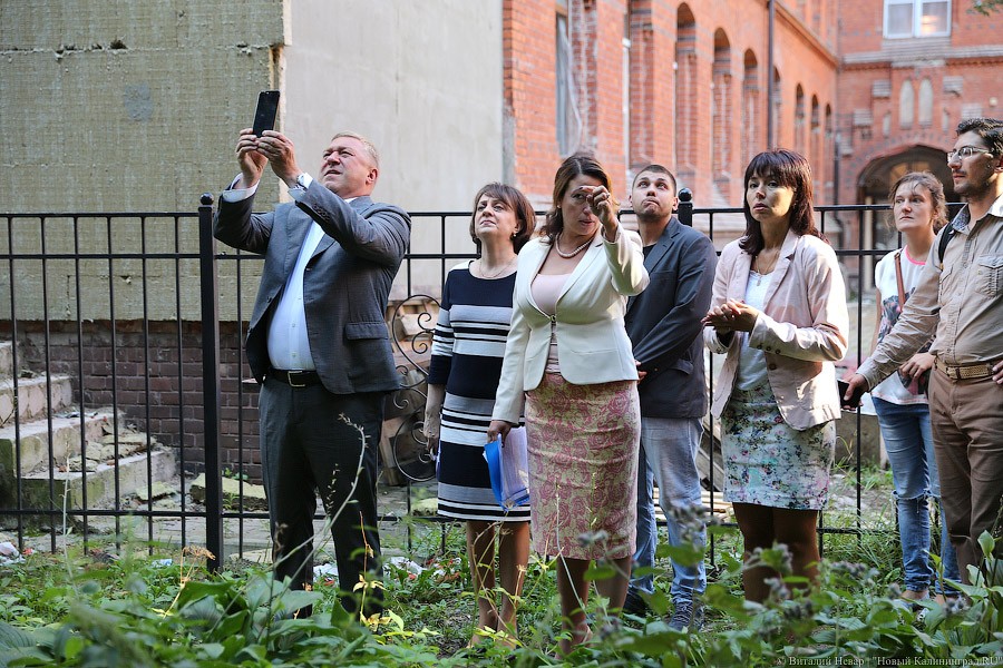 До свидания, Ярошук: лучшие фотографии уходящего главы Калининграда