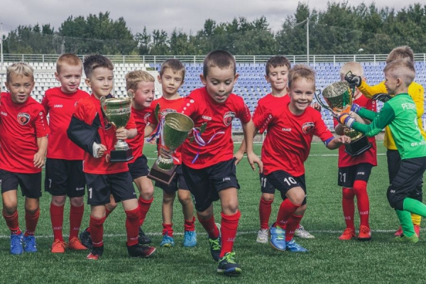 Футбольный клуб «Открытие» объявляет  о наборе детей с трёх лет