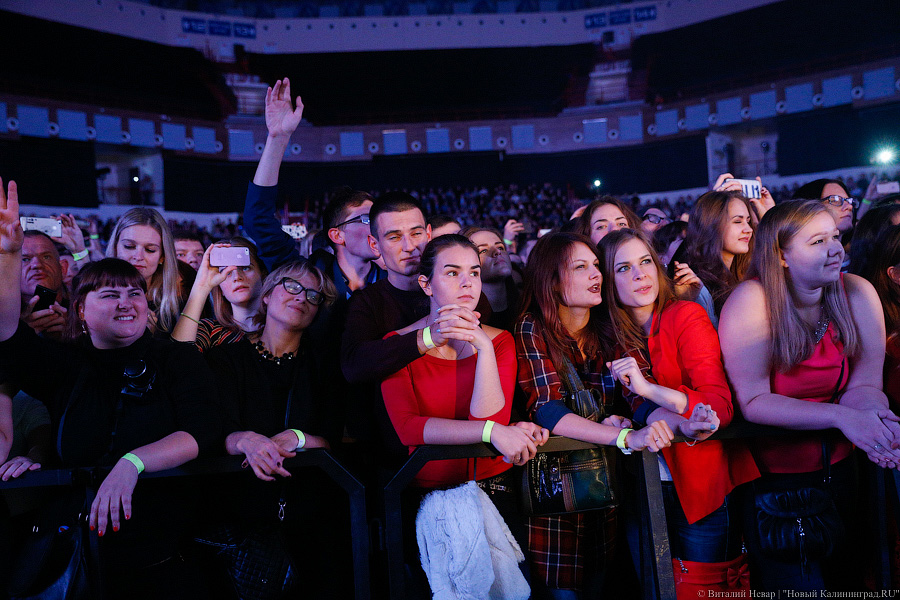 Всё такое немодное: в Калининграде с новой программой выступила группа «Би-2»