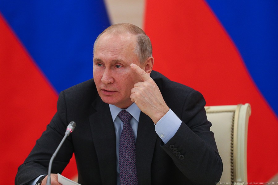 Путин призвал единороссов решать проблемы в регионах, не дожидаясь «прямой линии»