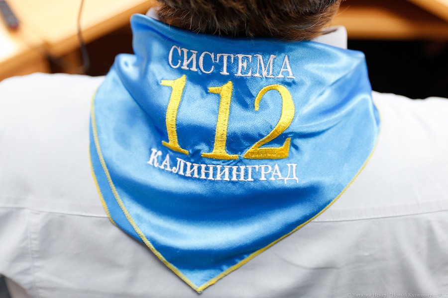 В Калининграде на крышу детсада упал фрагмент трубы котельной