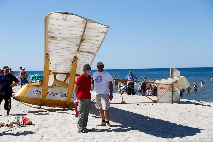 Мчатся самолёты ниже облаков: как прошёл День полётов на Куршской косе