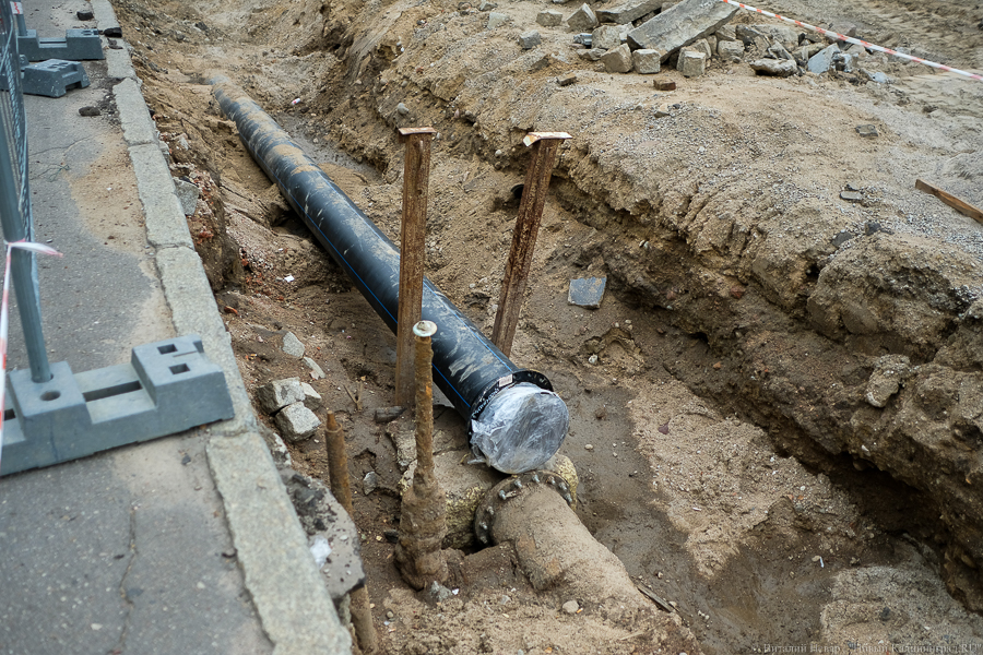 Помешали обильные осадки: улицу Железнодорожную снова перекрыли из-за прорыва коллектора