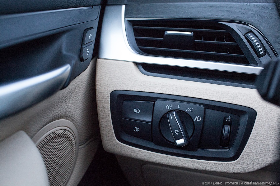 Время первых: тест-драйв компакт-кроссовера BMW X1