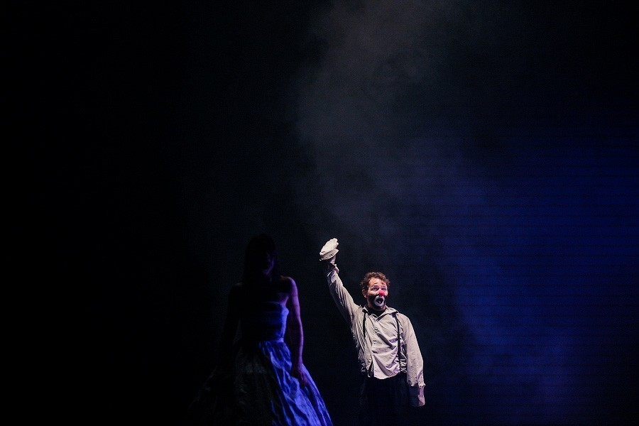 Живых больше нет: «Балтийские сезоны» завершились антивоенным спектаклем (фото)