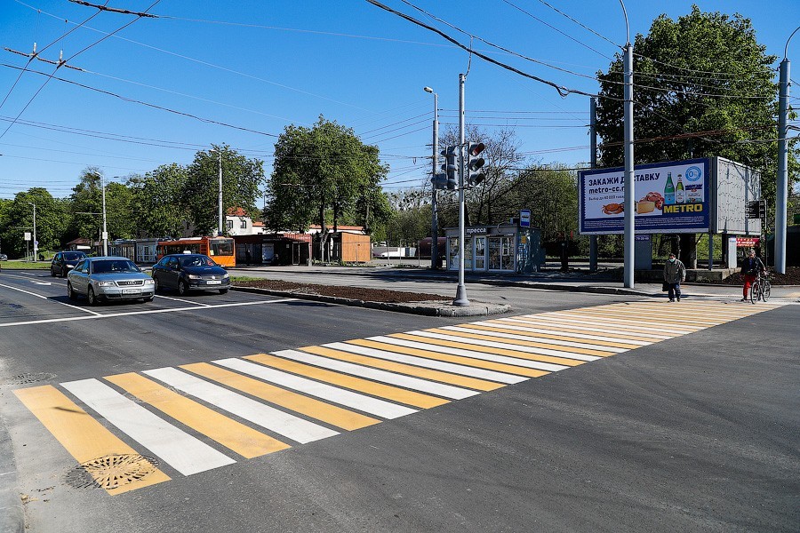 Конец мучений и брусчатки: Киевскую полностью открыли после ремонта (фото)