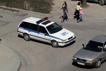 Полиция на Московском проспекте остановила два автомобиля с наркотиками