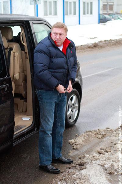 "В руки - лопаты": фоторепортаж "Нового Калининграда.Ru"