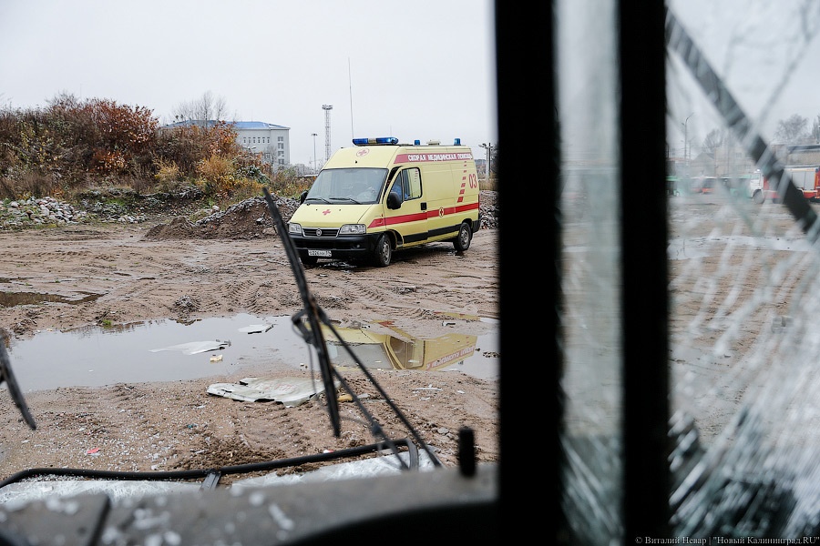 400 граммов тротила: в Калининграде спецслужбы взорвали автобус