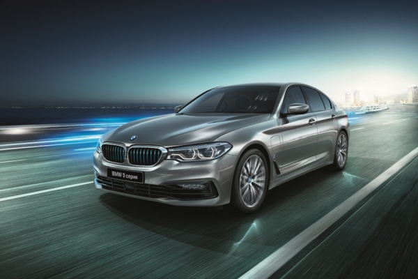 Лидер в бизнесе и спорте: «Рус Моторс» презентовал новый BMW 5 серии