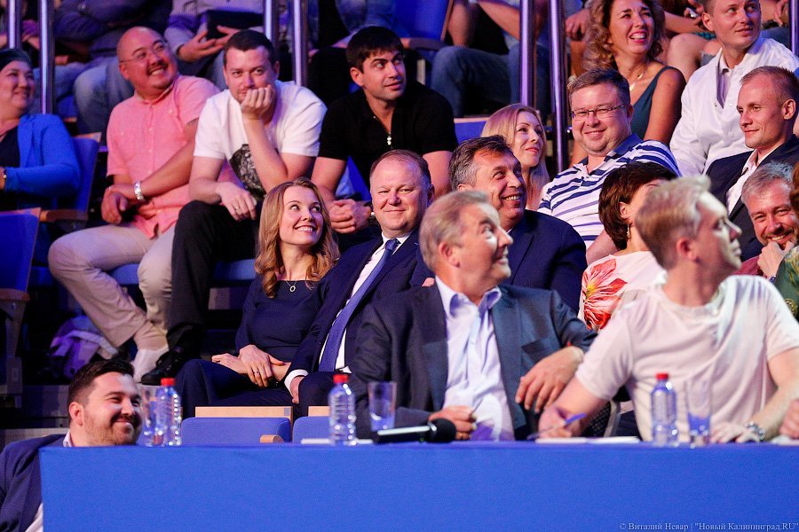 Снова в этом зале: как прошел «Голосящий КиВиН» в Светлогорске (фото)