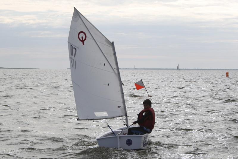 «Все получит победивший»: репортаж с первенства области в классе «Оптимист»