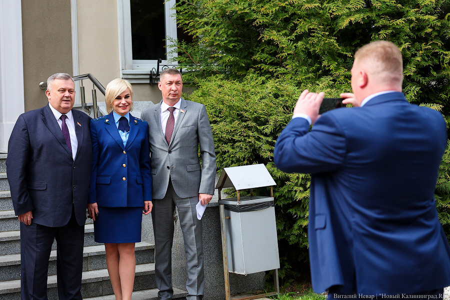 Карты, фотки, все дела: ежегодный отчет Антона Алиханова в фотографиях