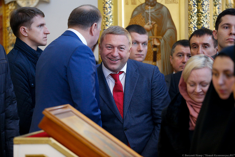 Орден для Николая: патриарх Кирилл освятил новый храм в Гусеве (фото)