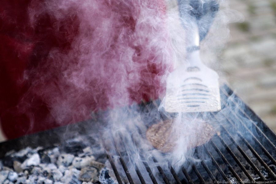 Взять в руку и есть: у Дома Советов прошел городской пикник Kaliningrad Street Food