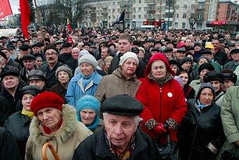 Облдума ограничила проведение митингов на транспортных объектах