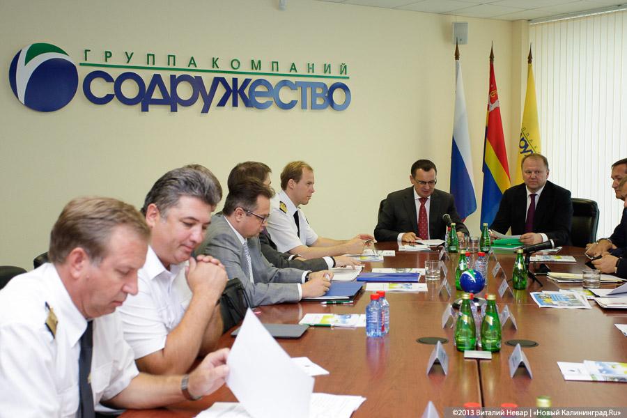 Сын за отцом: министр сельского хозяйства Николай Федоров посетил область