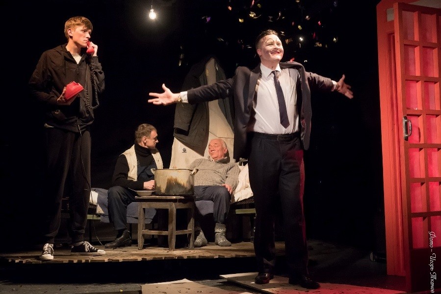 Дипломный спектакль «А если завтра нет?» включили в репертуар драмтеатра