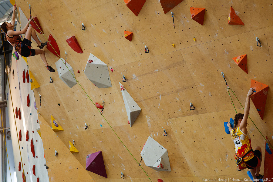 Свои вершины: как в Калининграде соревнуются в самом молодом олимпийском виде спорта (фото)