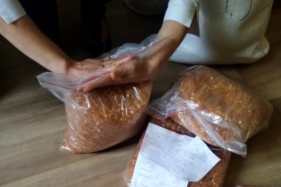 Калининградские таможенники выявили контрабанду янтаря на сумму свыше 2 млн (фото)