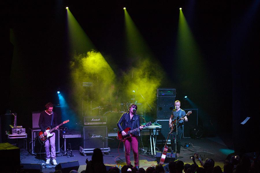 «Moves Like Jagger»: фоторепортаж с концерта Найка Борзова