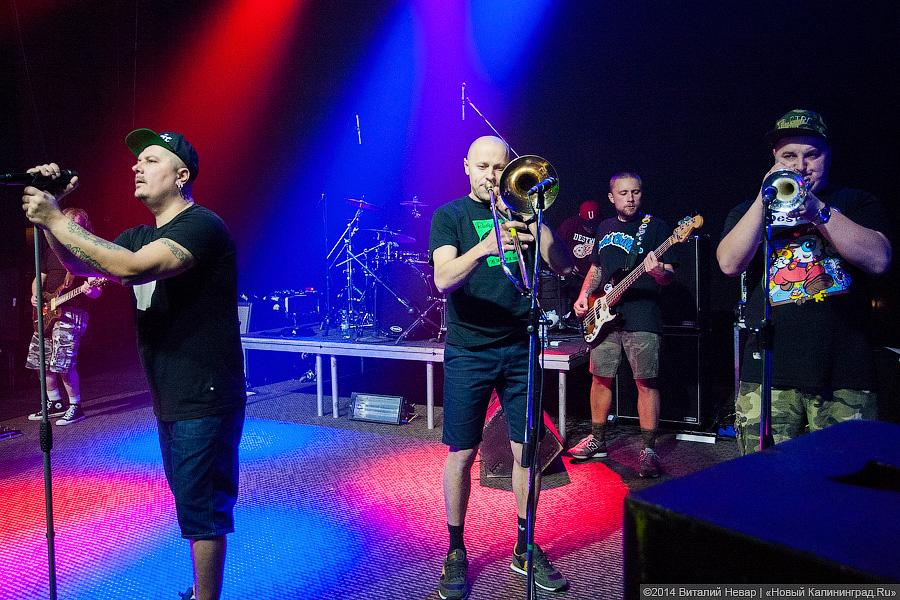 Недетская матрёшка: группа «Ляпис Трубецкой» представила на «Вагонке» новый альбом