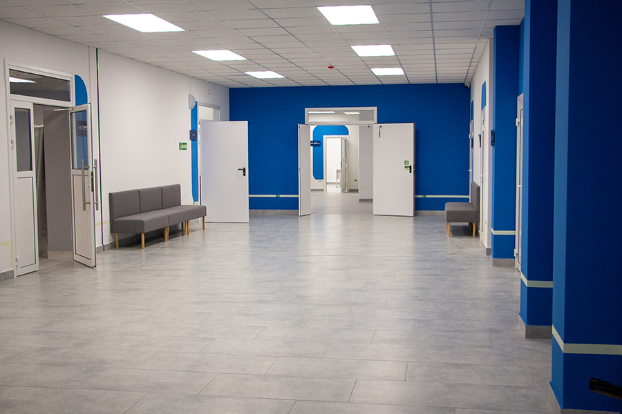 Комфорт для младших классов: в Светлогорске завершается строительство школы (фото)