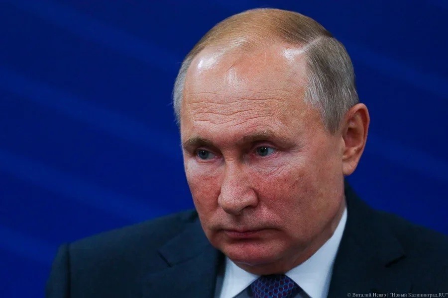 «Левада-Центр»: за два года рейтинг доверия Путину снизился почти вдвое