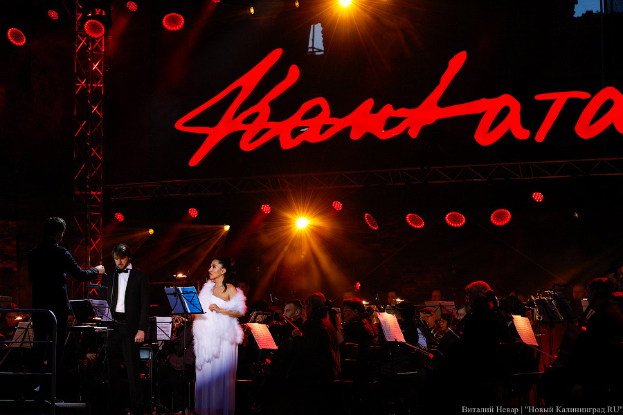 Фестиваль на руинах: в замке Рагнит сыграли музыку Чайковского и Рахманинова (фото)