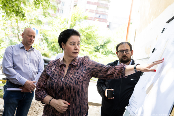 Дворы, фекалии и теория разбитых стёкол: как власти ход благоустройства изучали (фото)