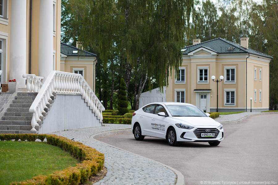 Стильная штучка: тест-драйв новой Hyundai Elantra 2016