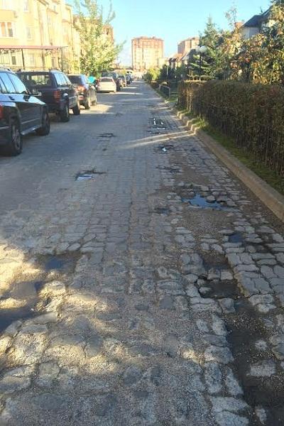 Калининградка: «На Пражской водители ездят по встречке, а ГИБДД бездействует»