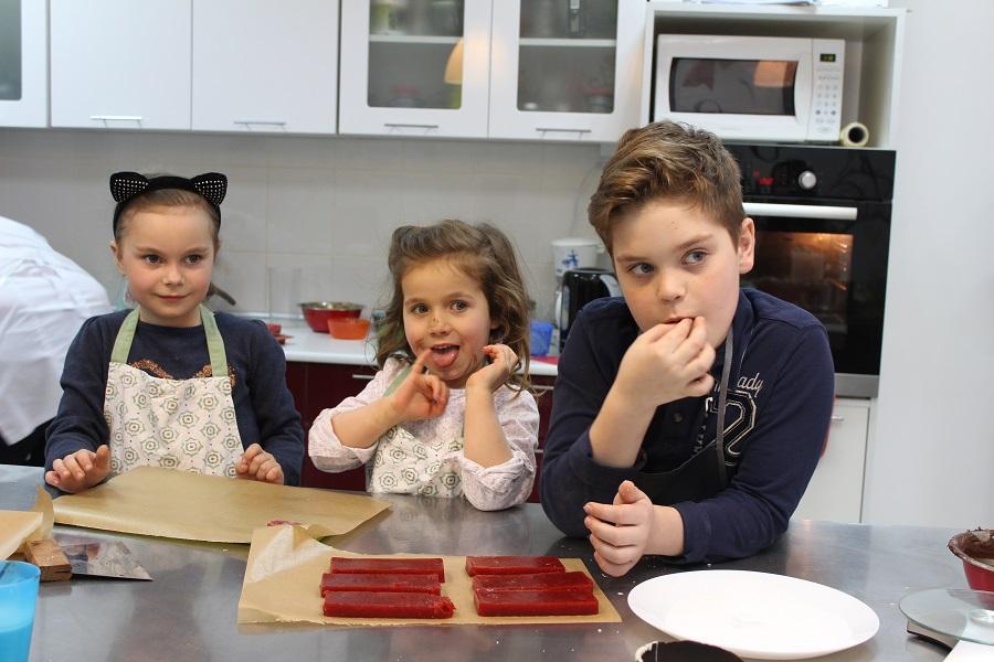 Сладко отпразднуем День рождения в кулинарной студии «Bake my day»