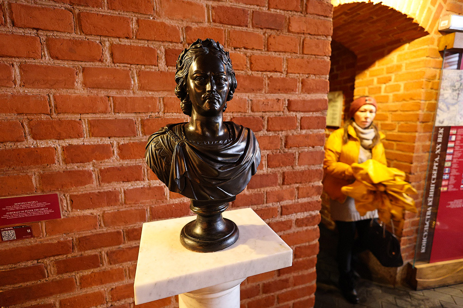 «Причинить» праздник: как у Королевских ворот прошел бывший День длинной колбасы (фото)